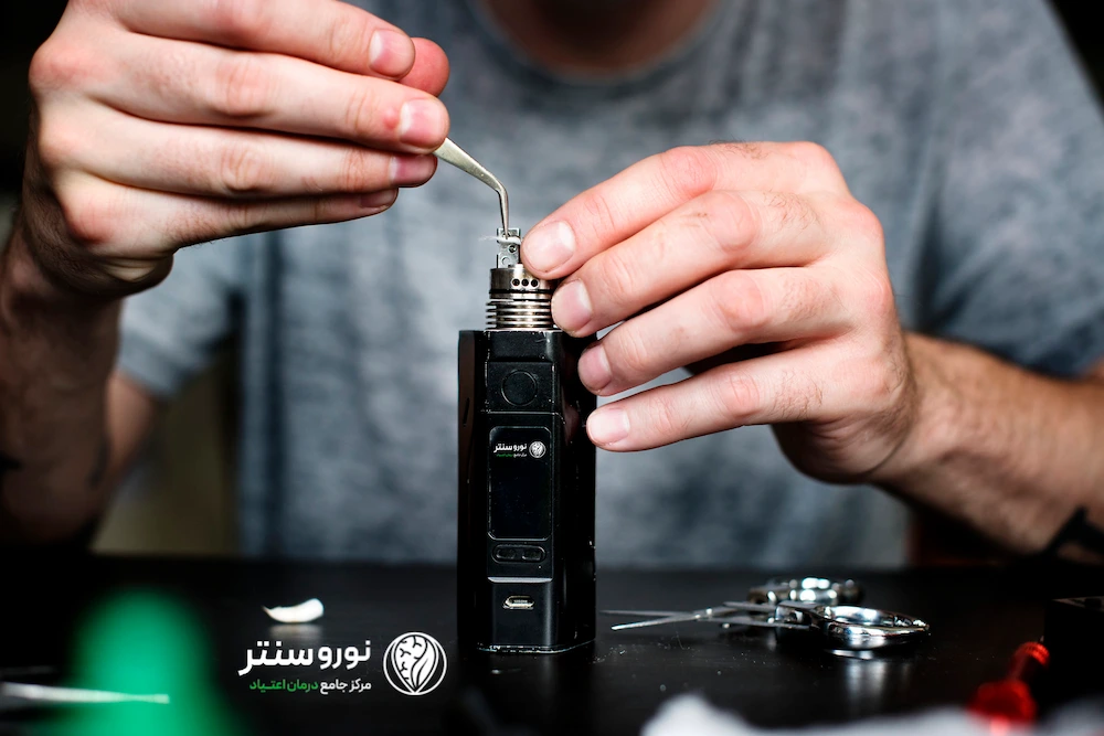 دستگاه سیگار الکترونیکی یا ویپ چیست | مرکز ترک اعتیاد نوروسنتر 1404